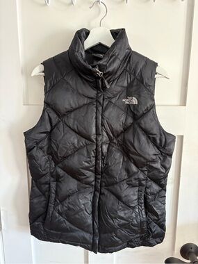 The North Face Women's Black Quilted Puffer Vest